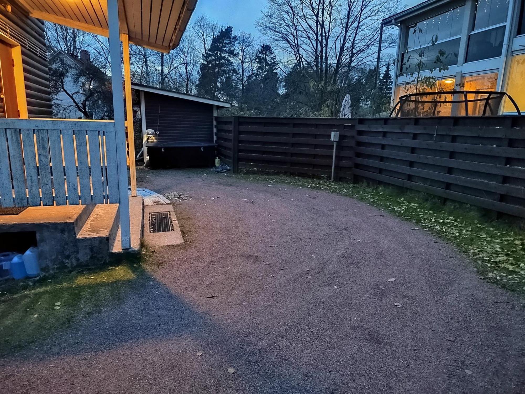 Kalle'S Unluxury Guest House Cl0Sed From 1St Of Feb 2025 Helsinki Phòng bức ảnh