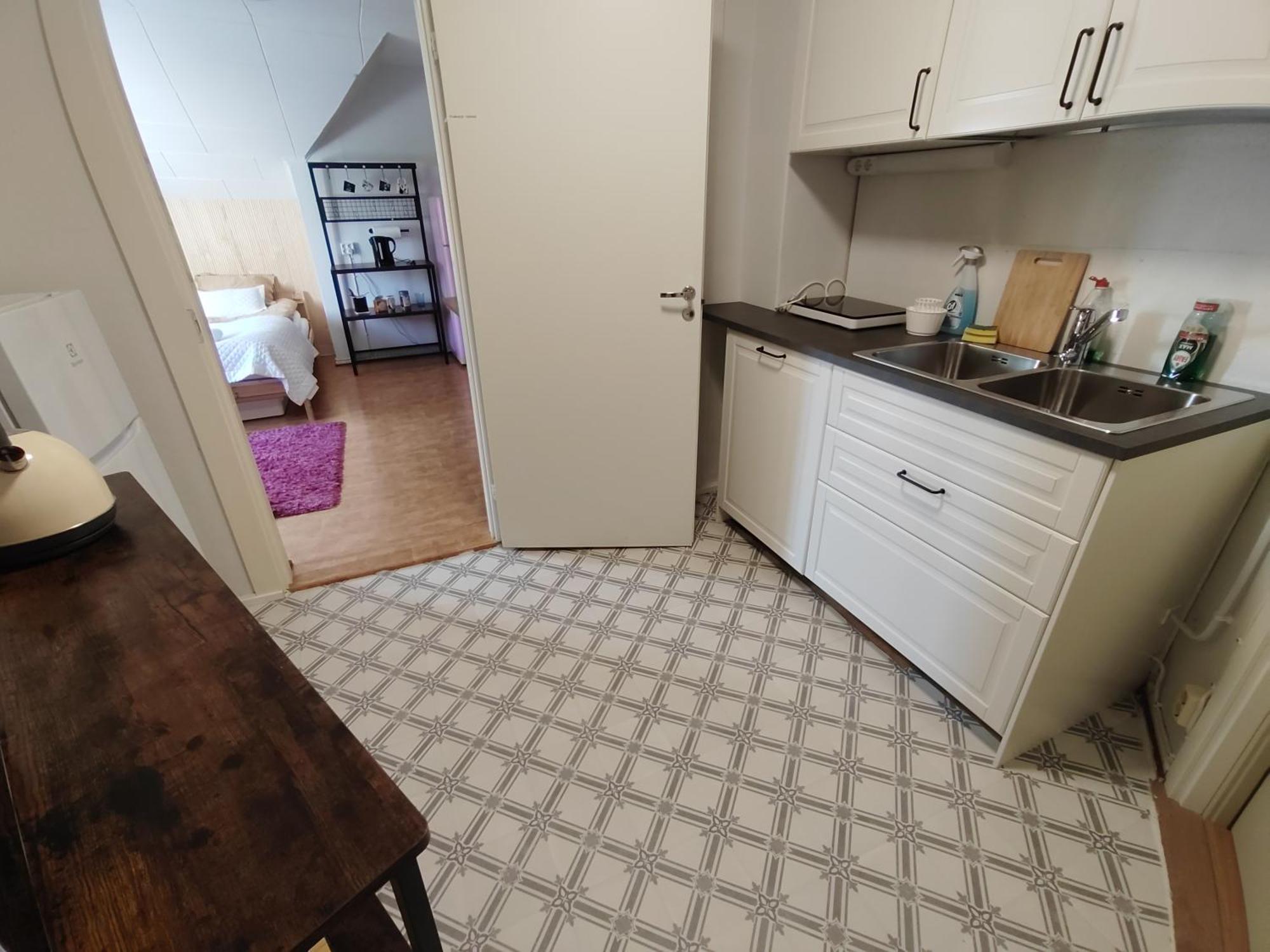 Kalle'S Unluxury Guest House Cl0Sed From 1St Of Feb 2025 Helsinki Phòng bức ảnh